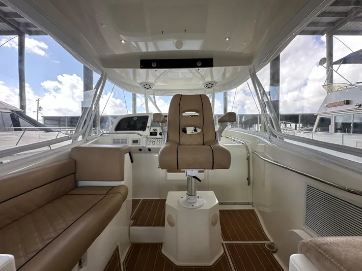 Wooocrew Yacht Photos Pics 