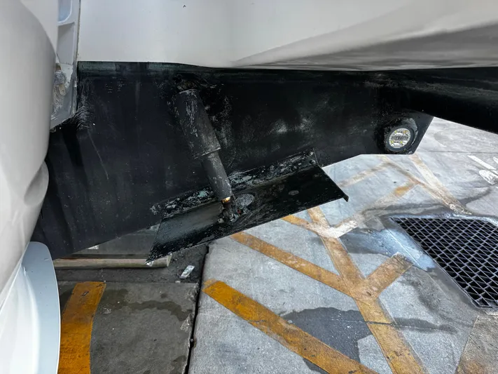  Yacht Photos Pics 2023 PURSUIT 358 S - Image 79