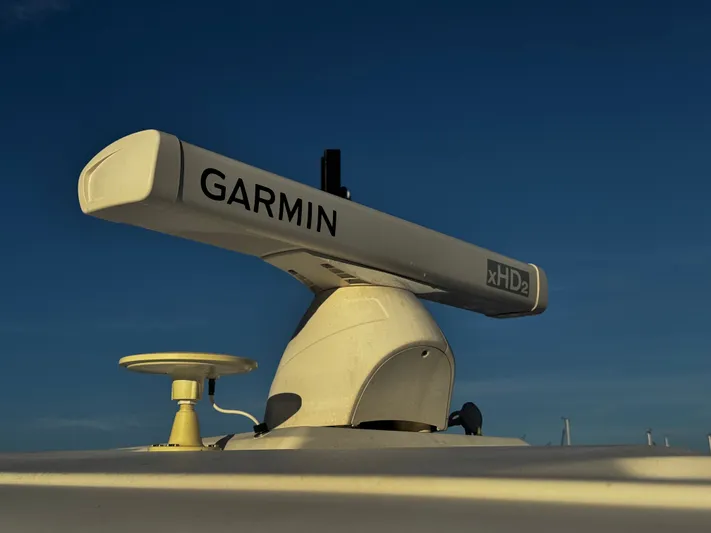  Yacht Photos Pics 2023 PURSUIT 358 S - Image 76