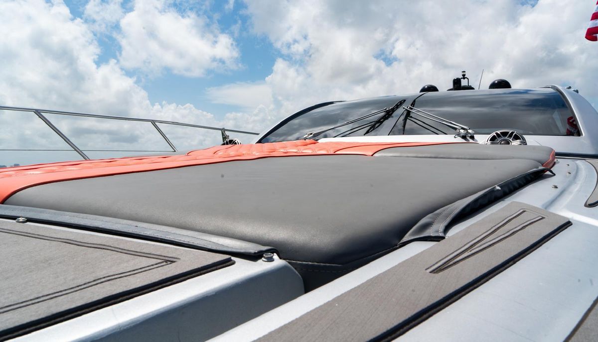 2013 Azimut 58 