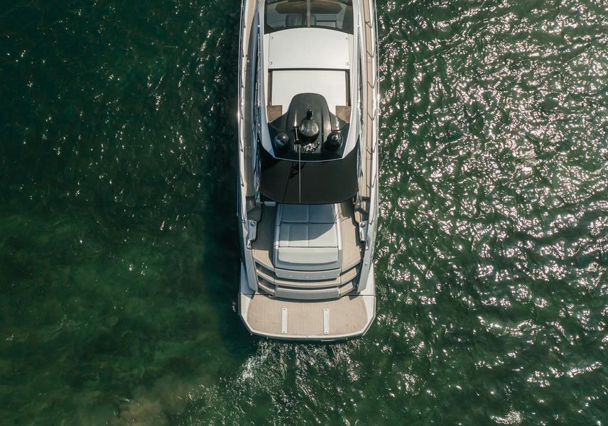 2013 Azimut Atlantis 58