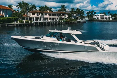 Tiara Sport 43 LS