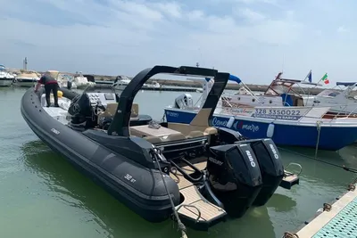 2019 Italboats STINGHER 32 ANNIVERSARY