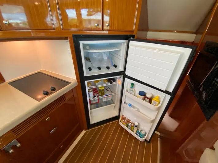 Pretty Fine Yacht Photos Pics 