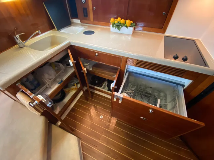 Pretty Fine Yacht Photos Pics 