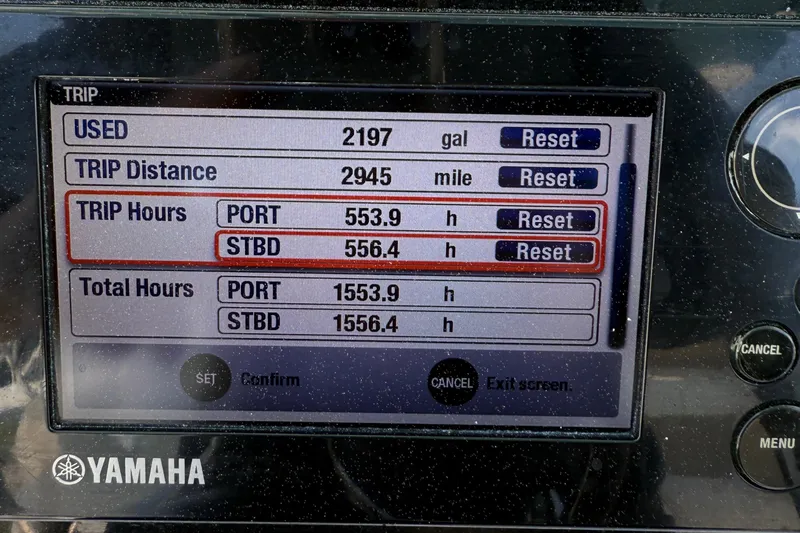  Yacht Photos Pics Yamaha display showing trip data for Edgewater 320CC, 2017 model, with fuel and hours logged.