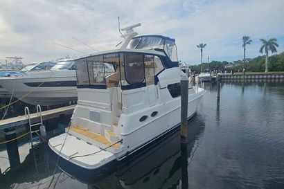 2000 43' 9'' Silverton-392 Motor Yacht Saint Petersburg, FL, US