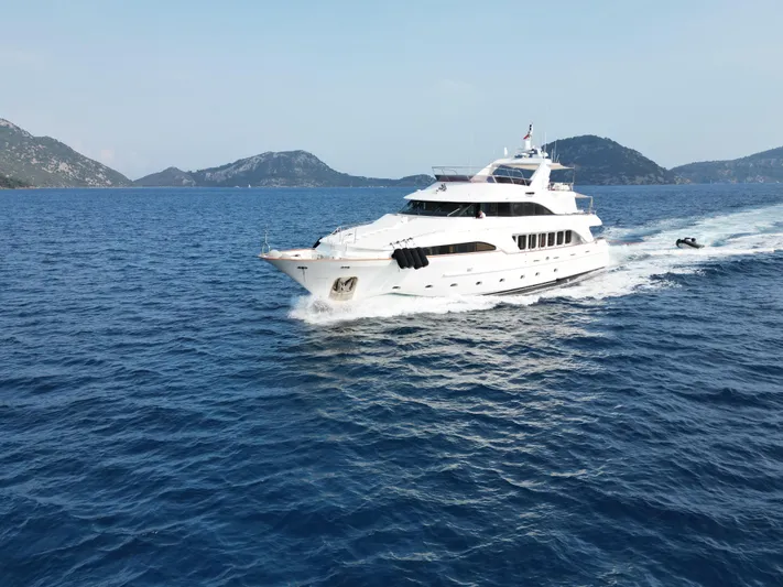 Friendship Yacht Photos Pics 