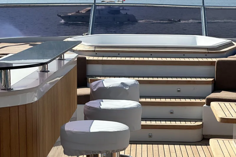 Friendship Yacht Photos Pics 