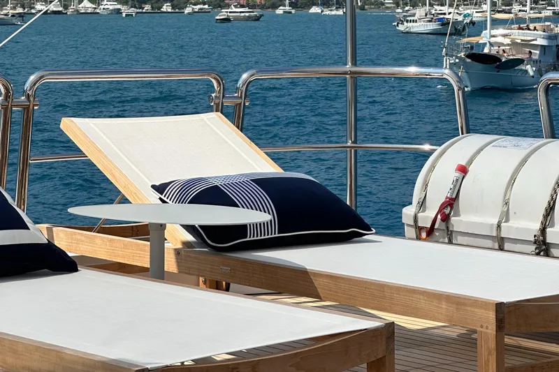 Friendship Yacht Photos Pics 