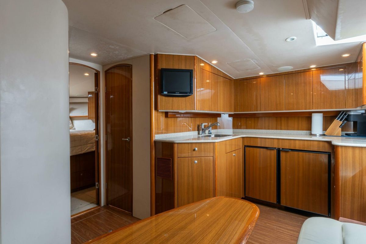 2009 Viking 45 