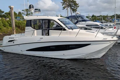 2021 Quicksilver Activ 905 Weekend