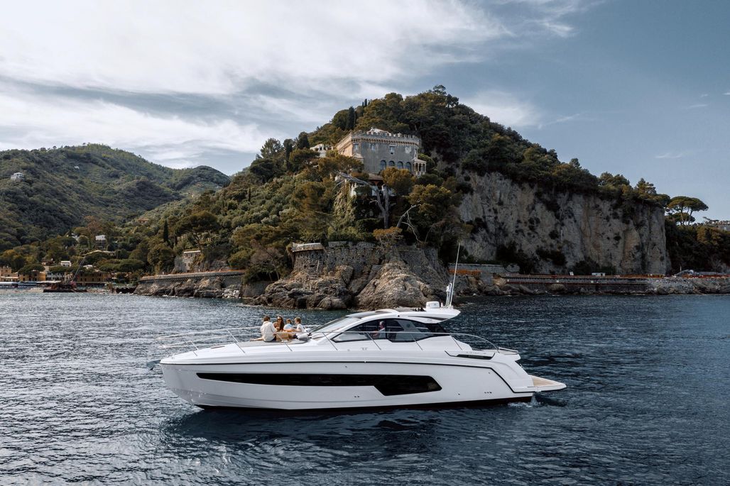 2024 Azimut 45 Atlantis Motorjachten en Motorkruisers te koop YachtWorld