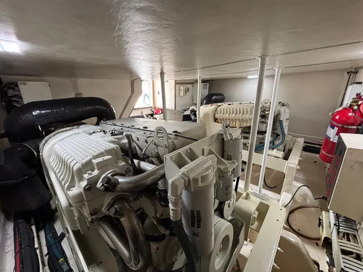 Paleta Yacht Photos Pics 