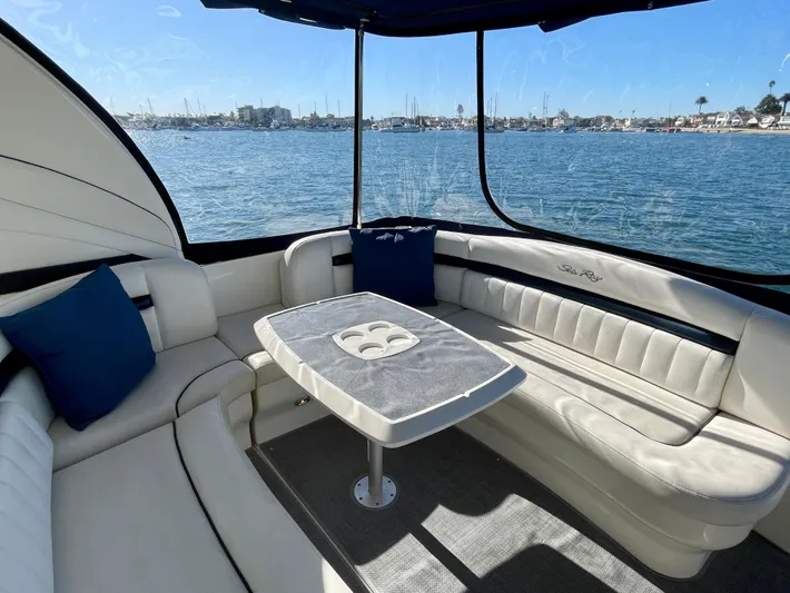 Deja Blue Yacht Photos Pics 