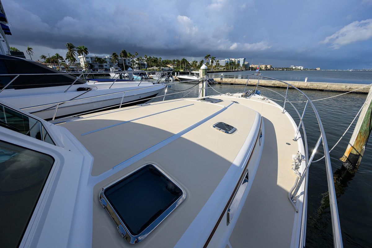 2018 Sabre 48 