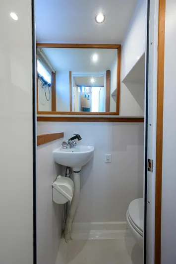 Vienna Yacht Photos Pics 