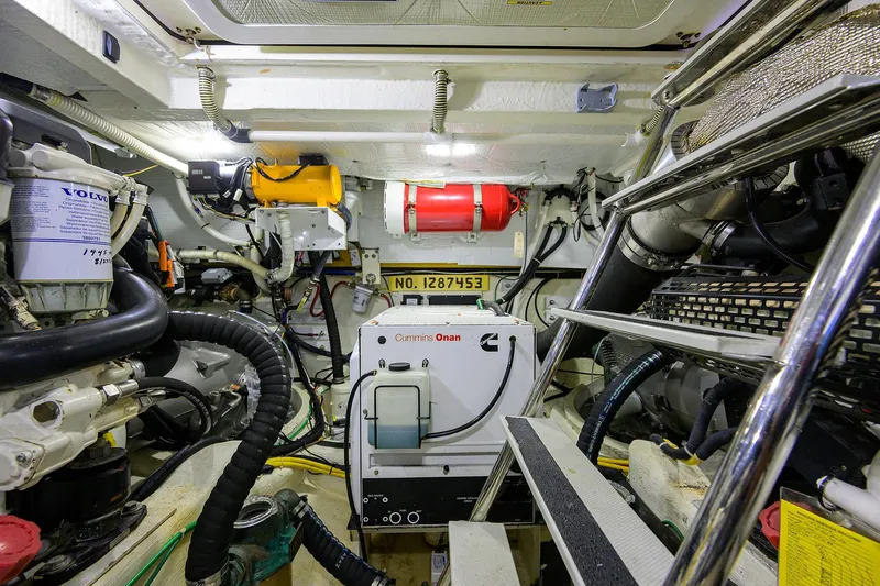 Vienna Yacht Photos Pics 