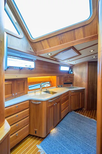 Vienna Yacht Photos Pics 