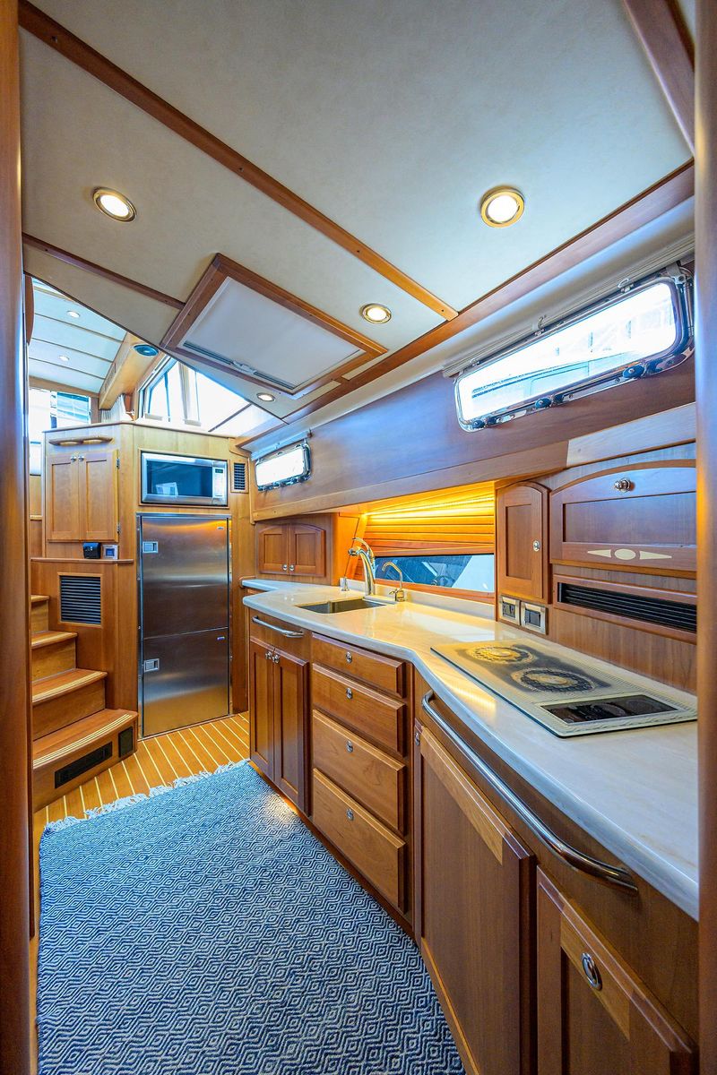 2018 Sabre 48 
