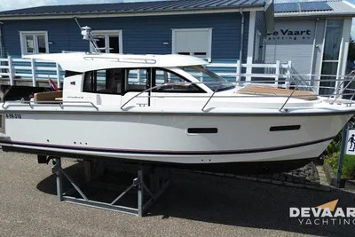 2019 Nimbus 305 Coupe