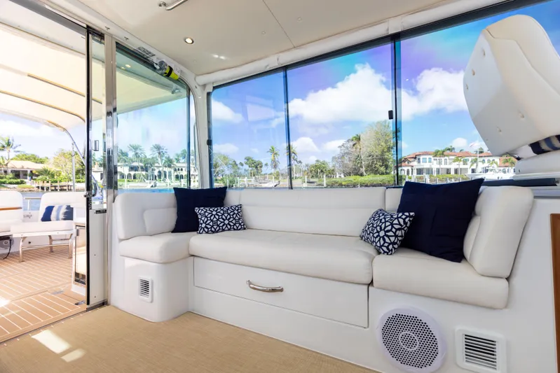 Covert III Yacht Photos Pics MJM 53 Covert III - Exterior Helm