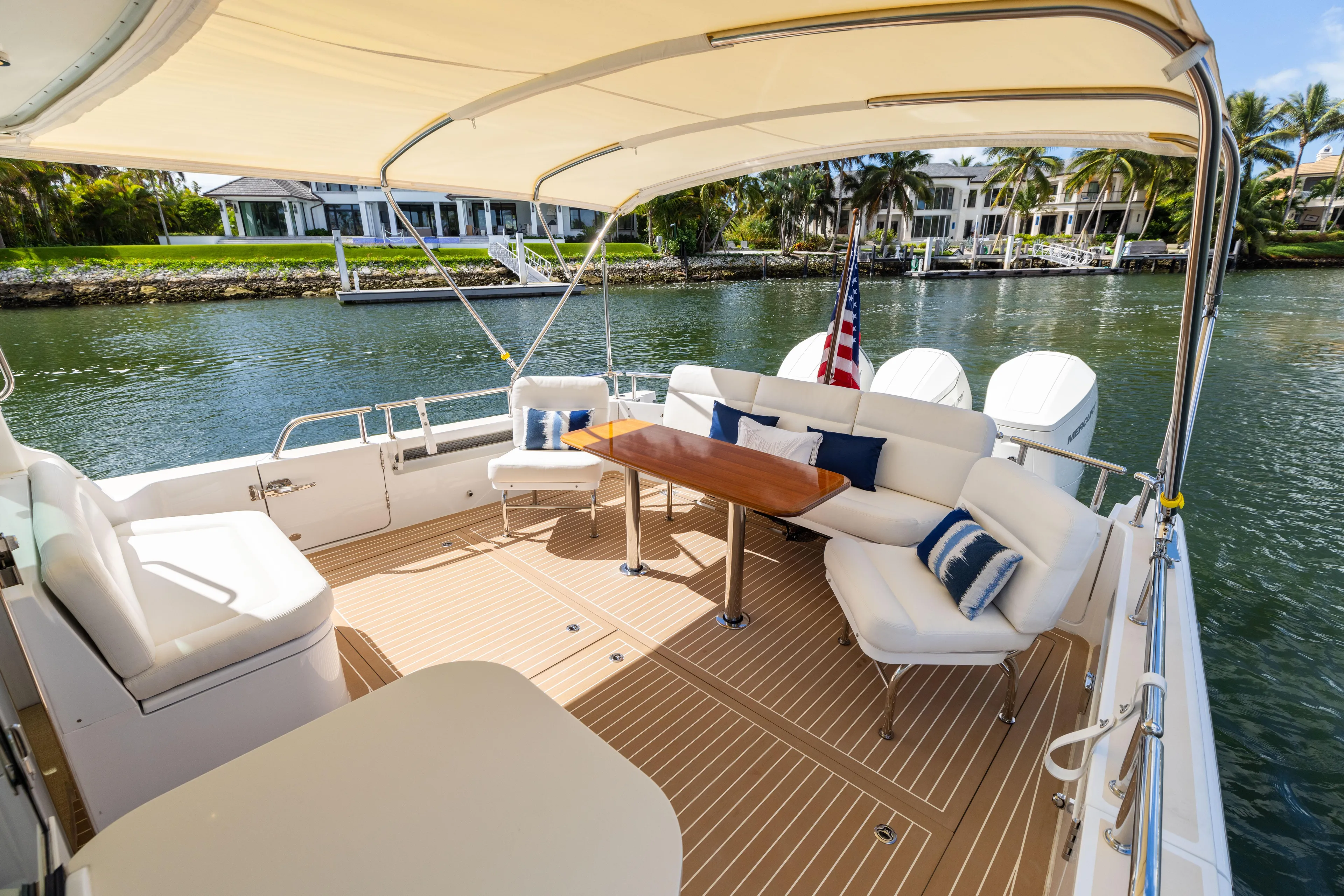 Covert III Yacht Photos Pics MJM 53 Covert III - Exterior Aft Deck