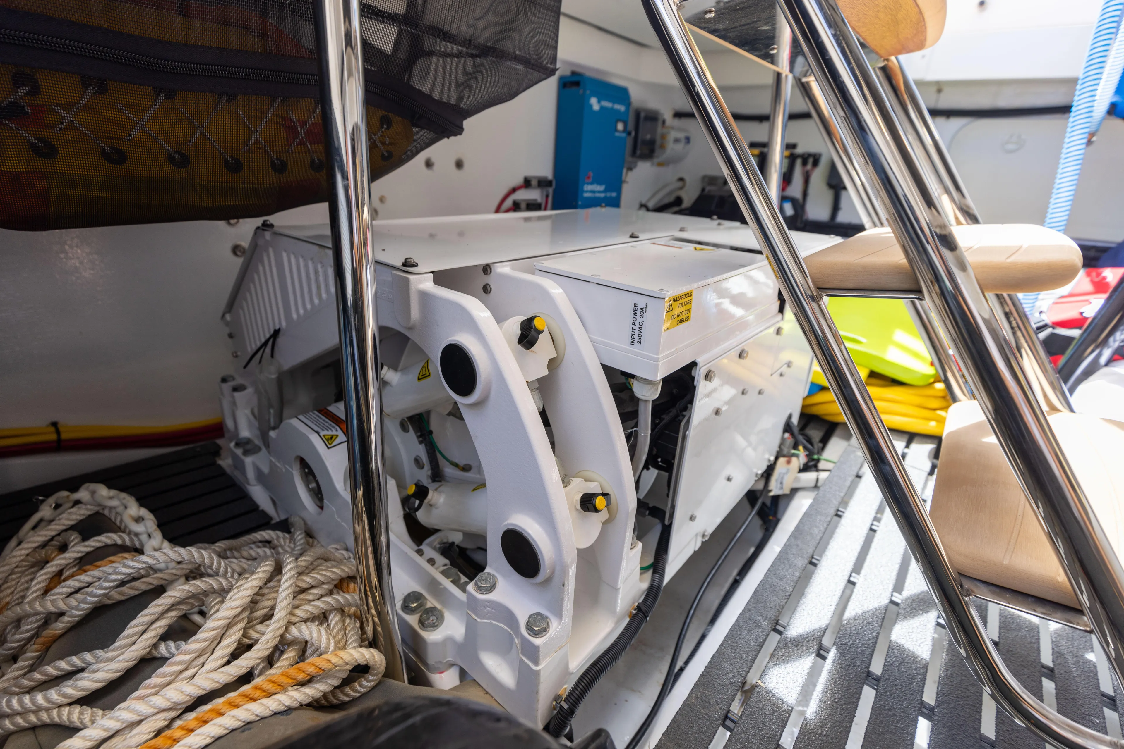 Covert III Yacht Photos Pics MJM 53 Covert III - Exterior Aft Deck