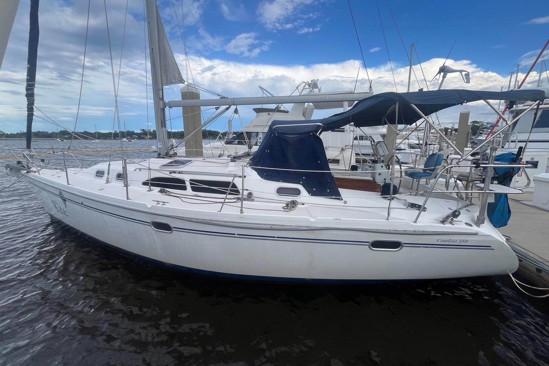 2003 Catalina 350