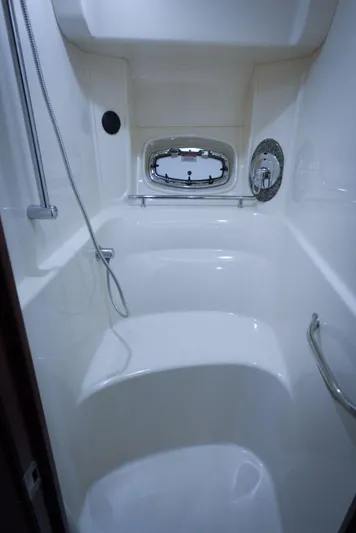 2007 Sea Ray 480 Sundancer Yacht Photos Pics 