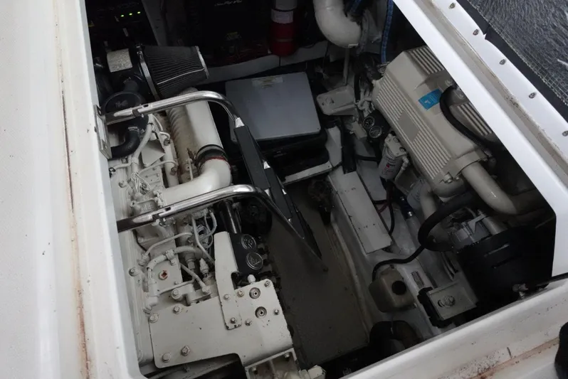 2007 Sea Ray 480 Sundancer Yacht Photos Pics 