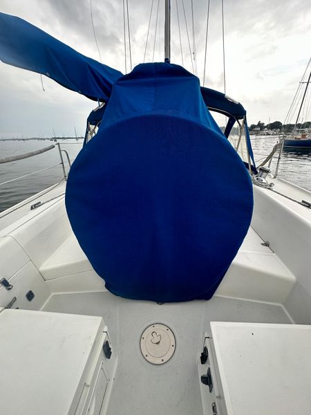 1999 Catalina 320