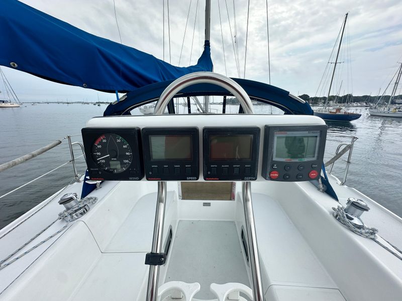1999 Catalina 320