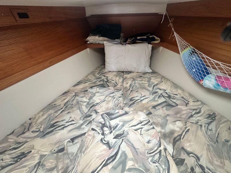 1999 Catalina 320