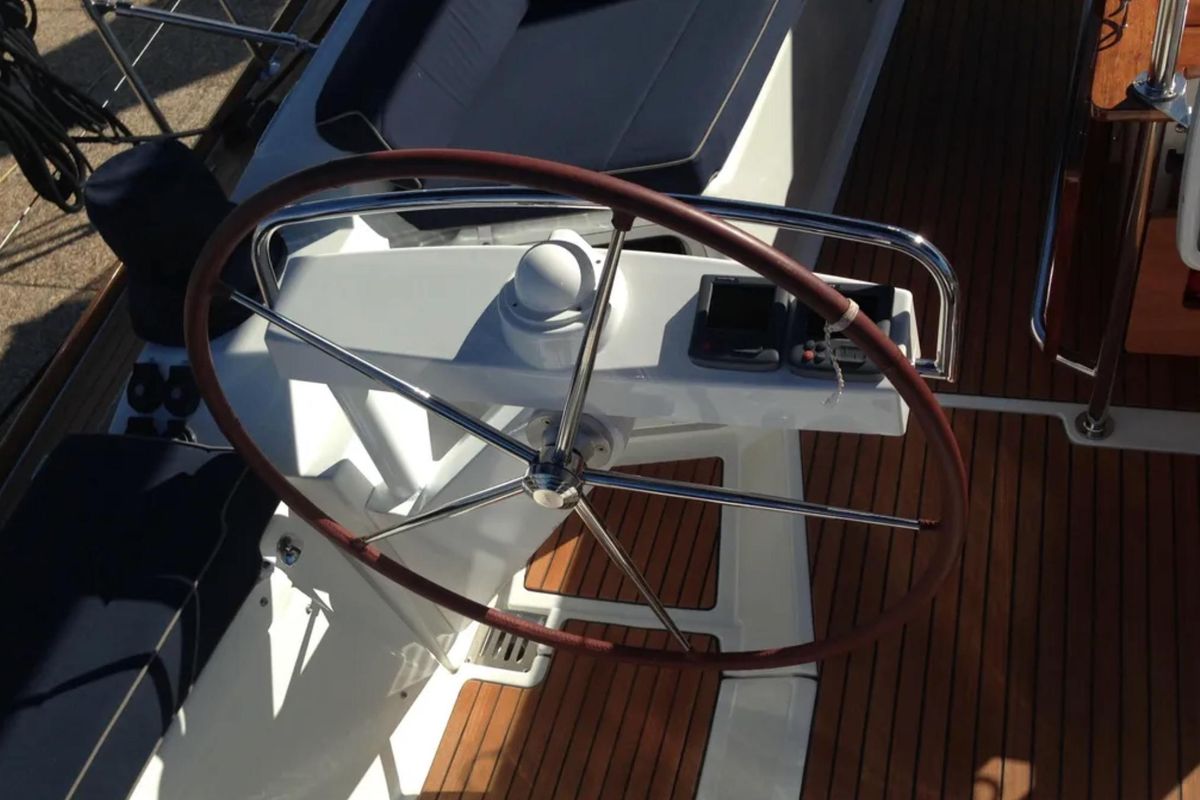 2011 Jeanneau 57 