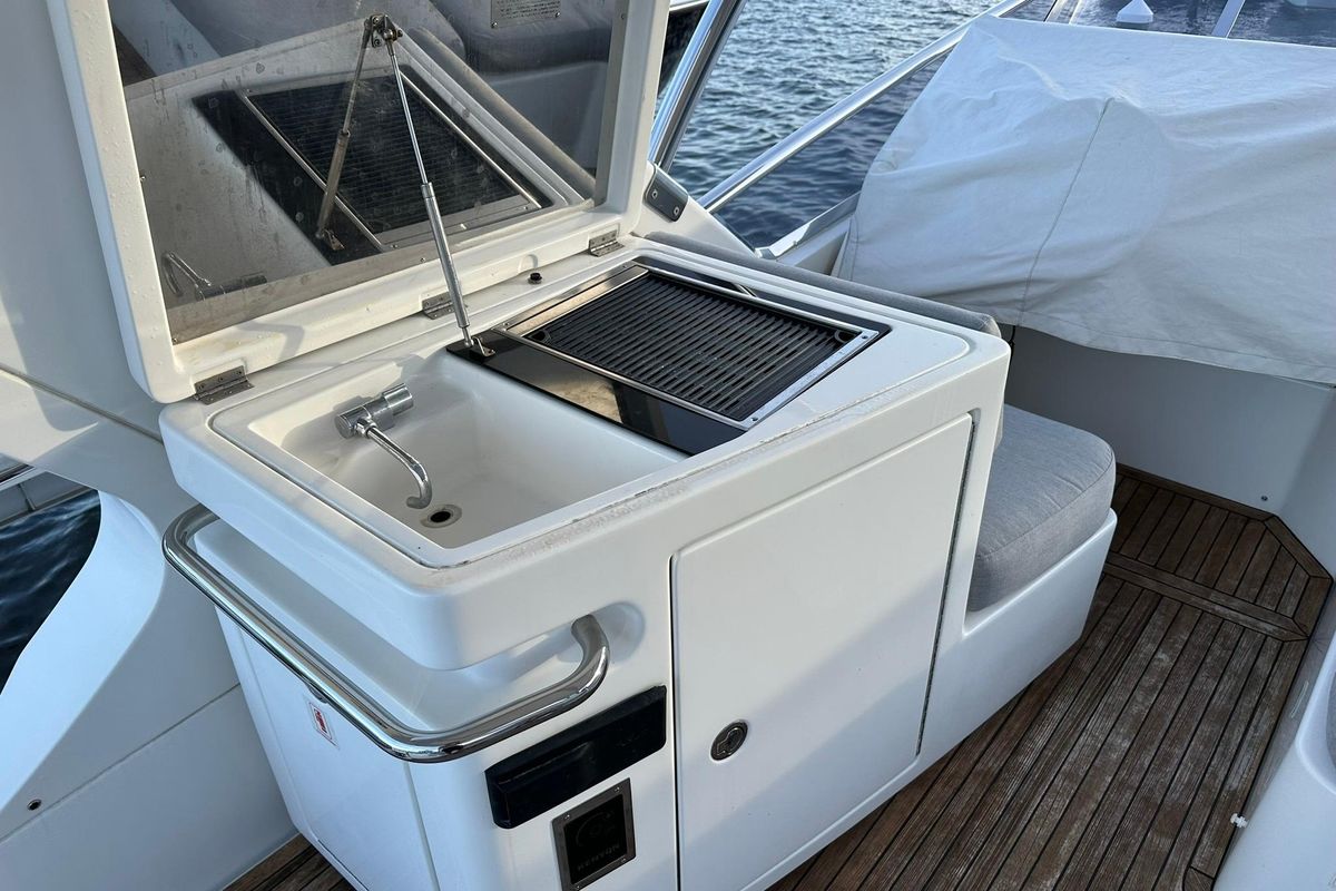 2013 Azimut 53 
