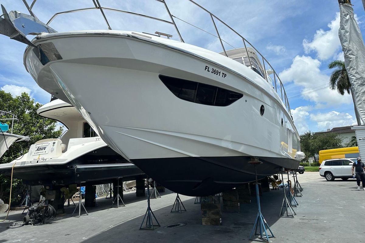 2013 Azimut 53 