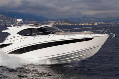 2017 Galeon 405 HTL