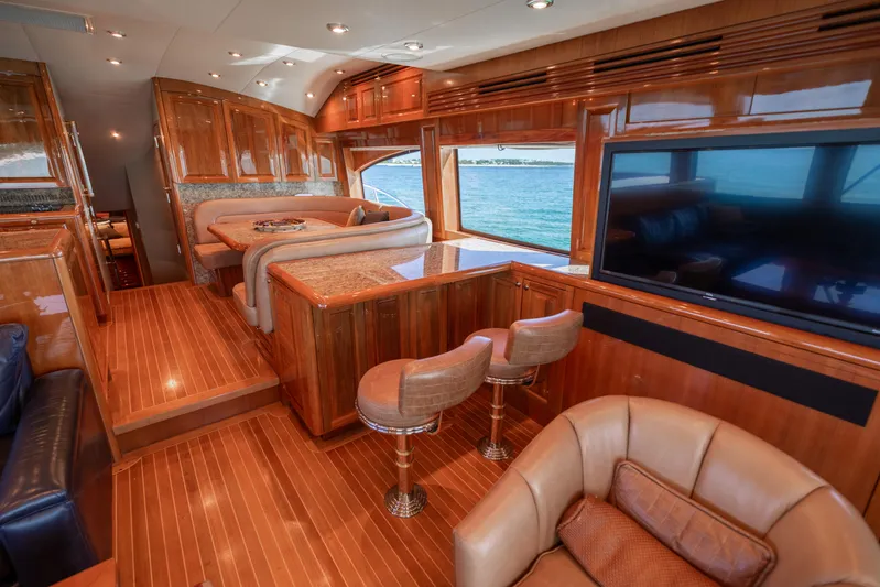 Annalize Yacht Photos Pics 2005 Hatteras 68 Convertible- Galley 5