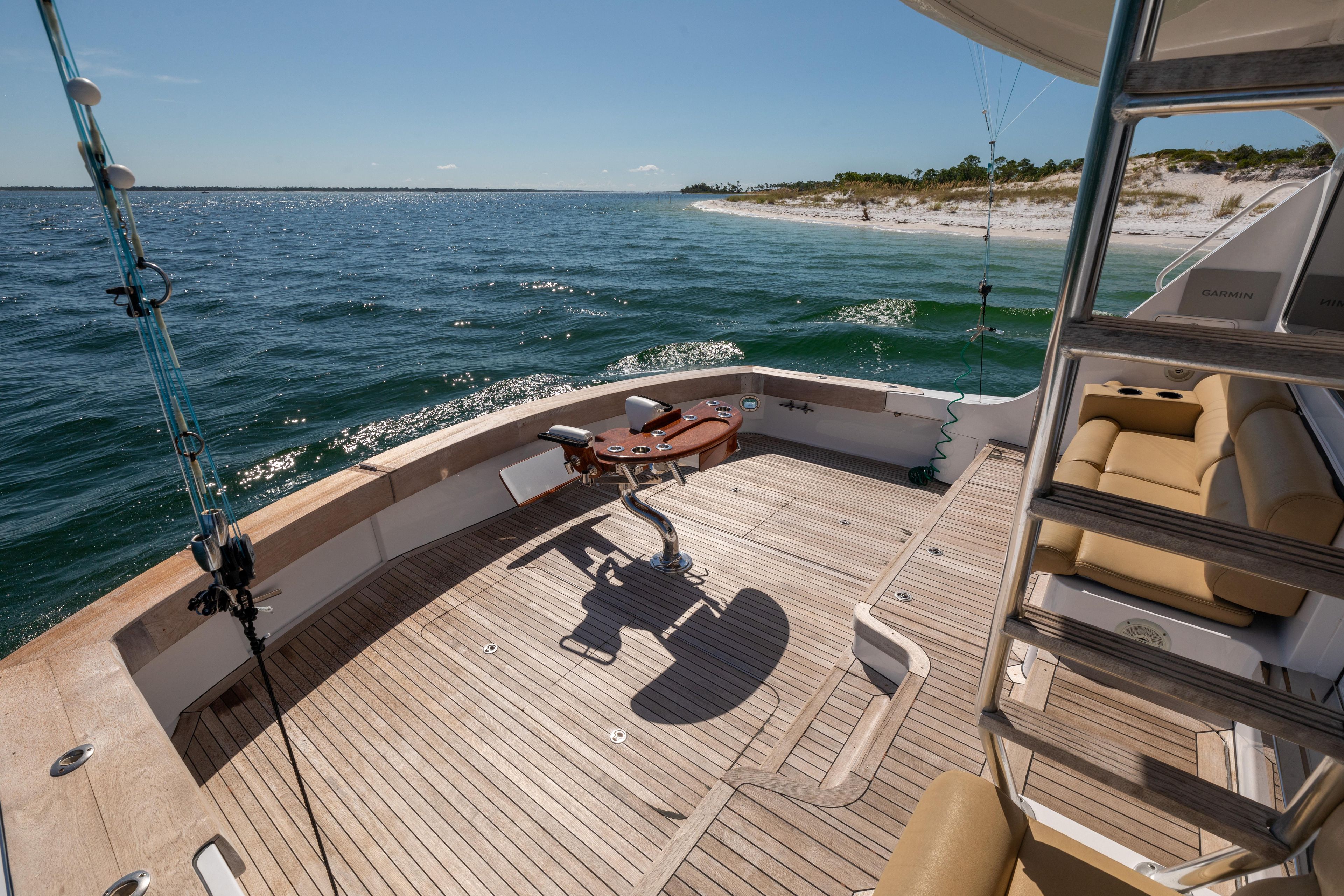 Yacht