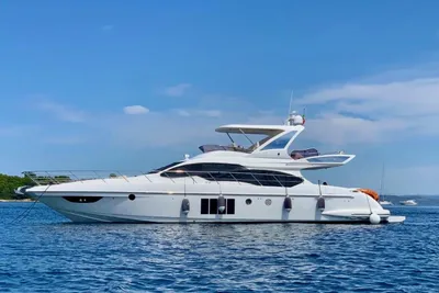 2013 Azimut 64 Fly