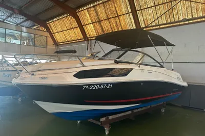 2021 Bayliner VR5 Bowrider I/O