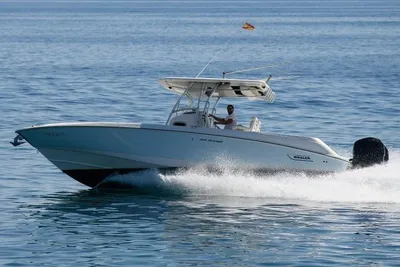 2005 Boston Whaler 320 Outrage