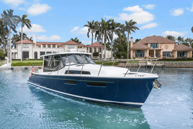 Annabelle IV Yacht Photos Pics 