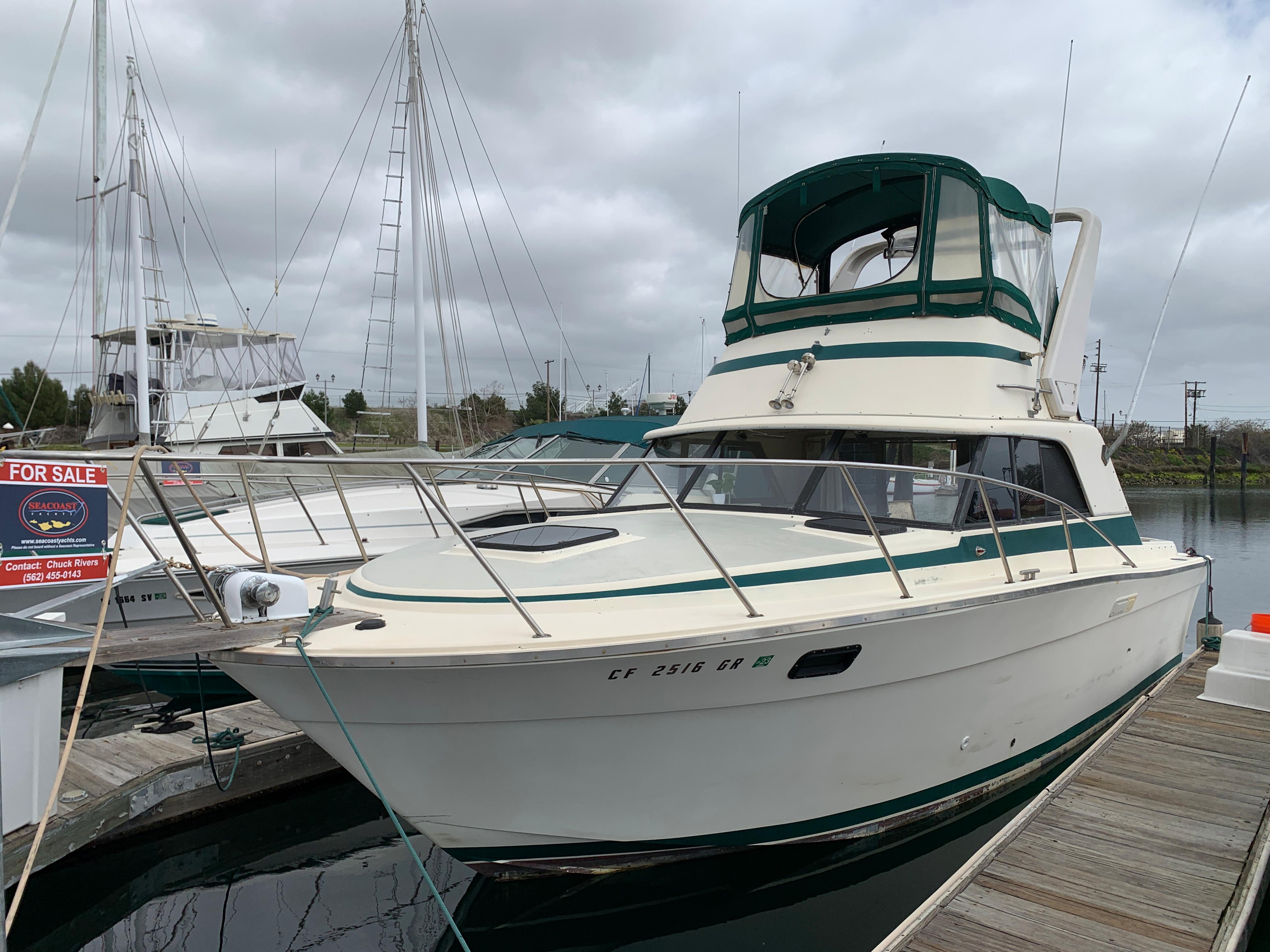 1979 Silverton 31 Convertible Convertible for sale YachtWorld