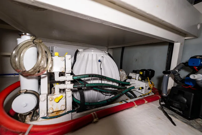 Merriweather Yacht Photos Pics 