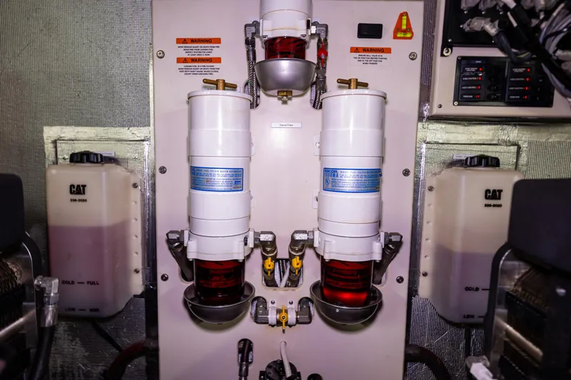 Merriweather Yacht Photos Pics 