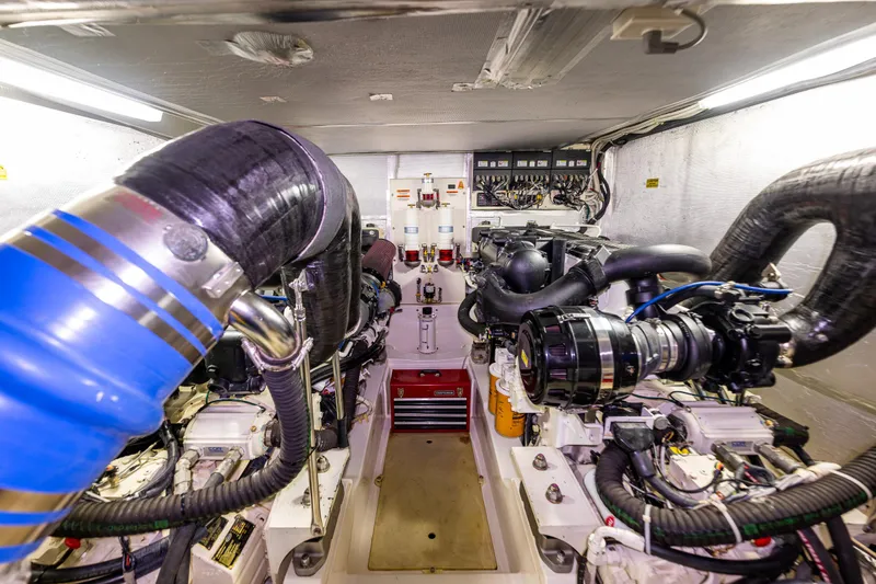 Merriweather Yacht Photos Pics 