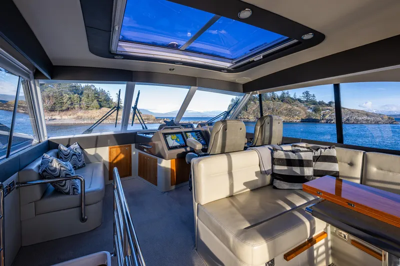 Merriweather Yacht Photos Pics 