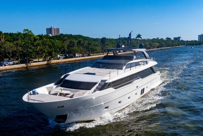 Yacht